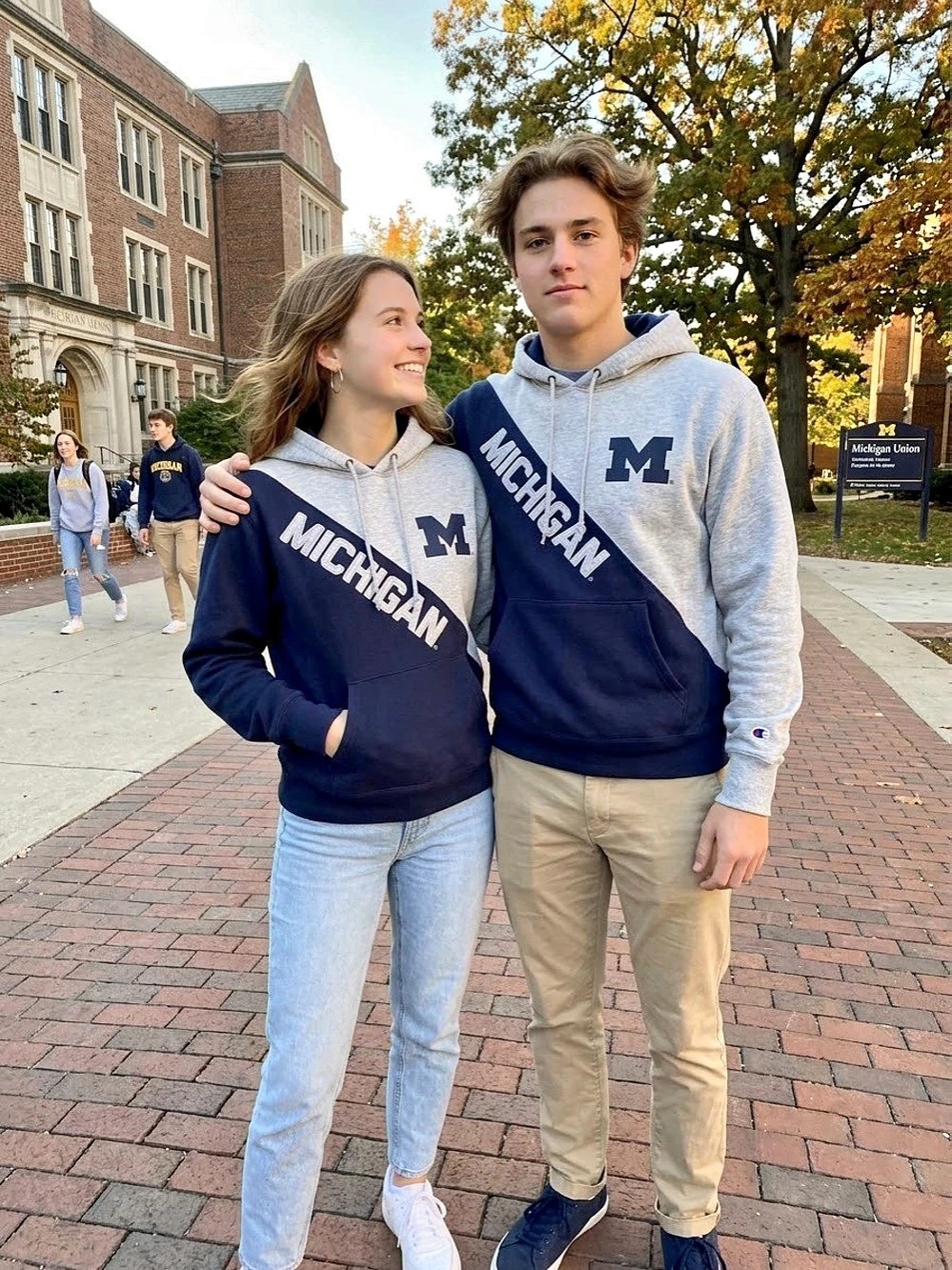 University of Michigan Hoodie Gray & Blue Size